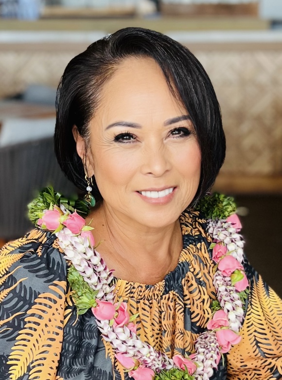 Elizabeth Agosto Kawamura, Community Vice President